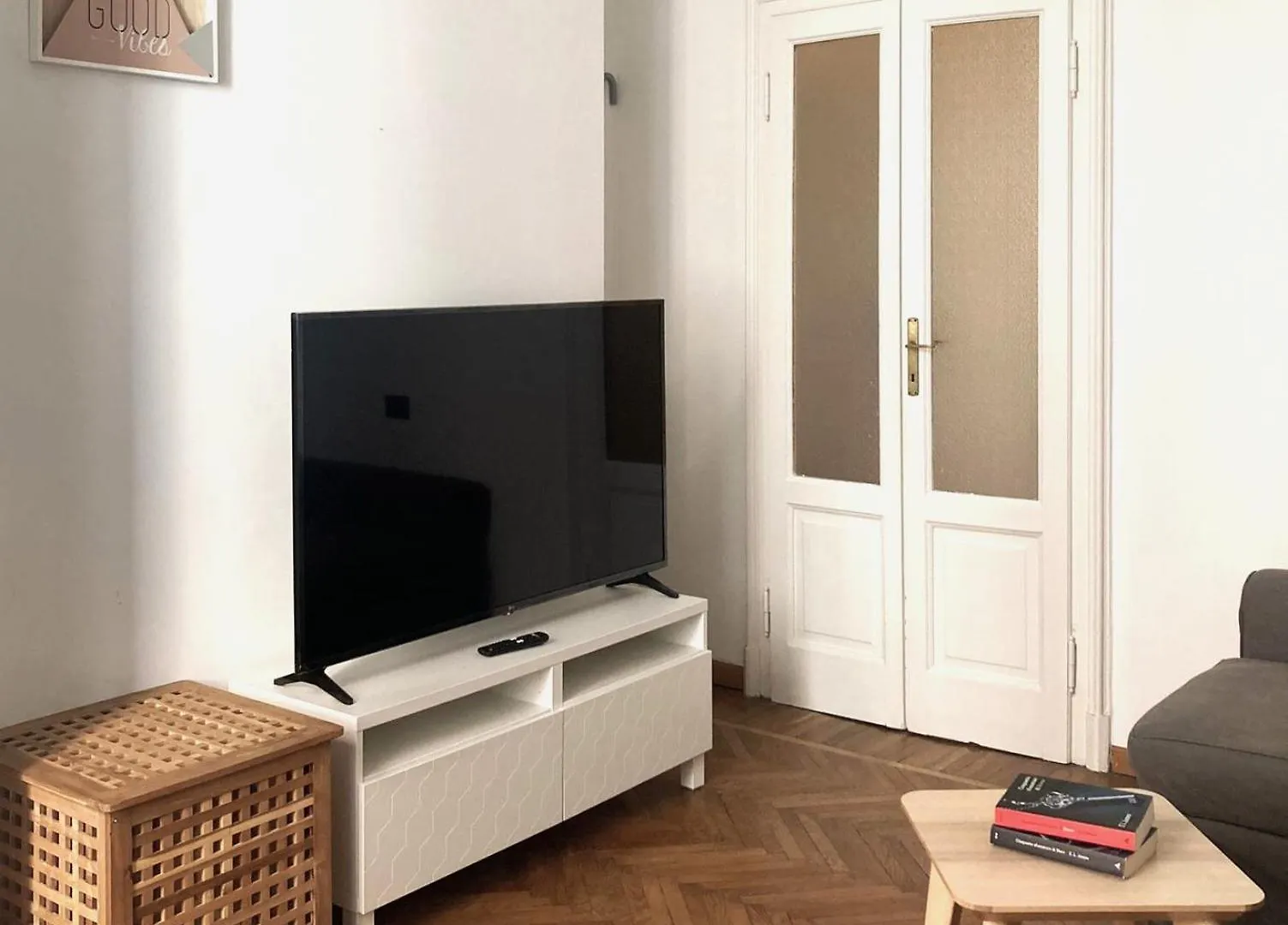 Monviso 35 , Cozy Apartment Milan